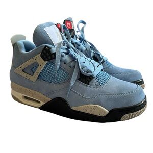 Air Jordan 4 Retro “University Blue”